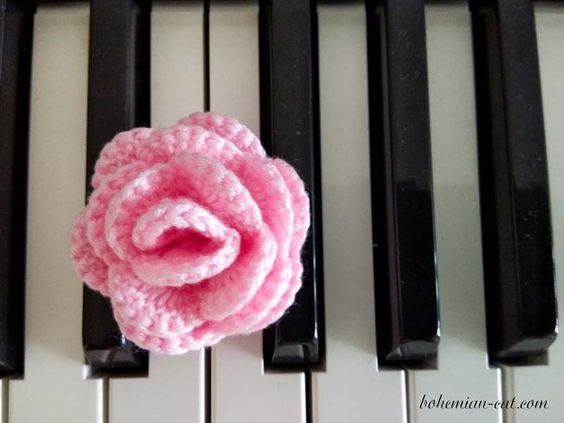 Create a Beautiful Crochet Rose: Step-by-Step Guide for All Skill Levels