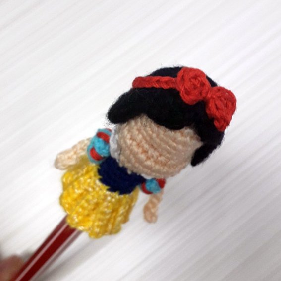 Create Your Own Charming Crochet Doll Snow White Pencil Decor for Fun and Whimsy