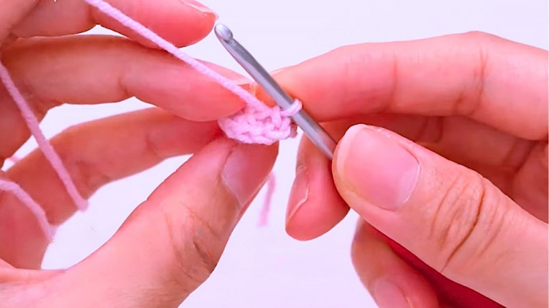 Create Adorable Crochet Alpaca Amigurumi: Step-by-Step Guide and Materials Required