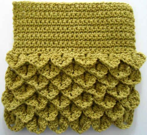 Discover the Versatile Crochet Crocodile Scrub and Wipe Dishcloth for Your Kitchen