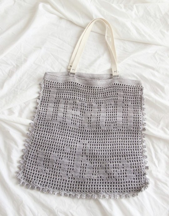 Free Crochet Pattern for the Beach Vibes Tote Bag - Stylish and Functional Summer Accessory