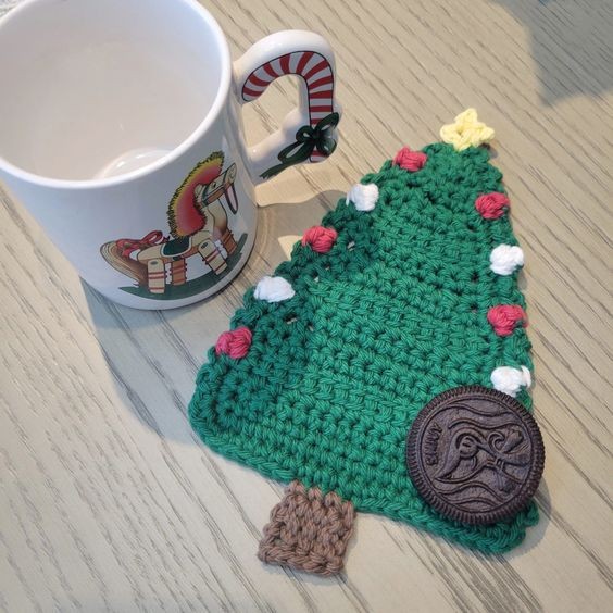 Create Your Own Crochet Merry Mug Rug: Festive and Fun Pattern for Home Décor Create Your Own Crochet Merry Mug Rug: Festive and Fun Pattern for Home Décor