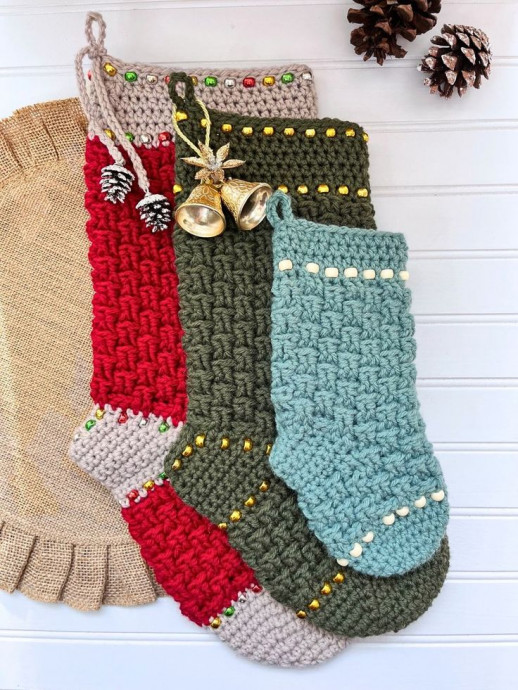 Create Your Own Beaded Basketweave Christmas Stocking: A Step-by-Step Guide Create Your Own Beaded Basketweave Christmas Stocking: A Step-by-Step Guide