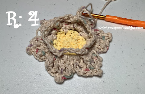 Crochet Poinsettia Granny Hexagon Pattern - A Festive Crochet Project for Holiday Cheer