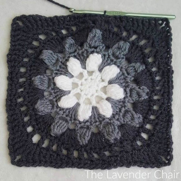 Create Stunning Crochet Ombre Flower Garden Square with this Easy Pattern
