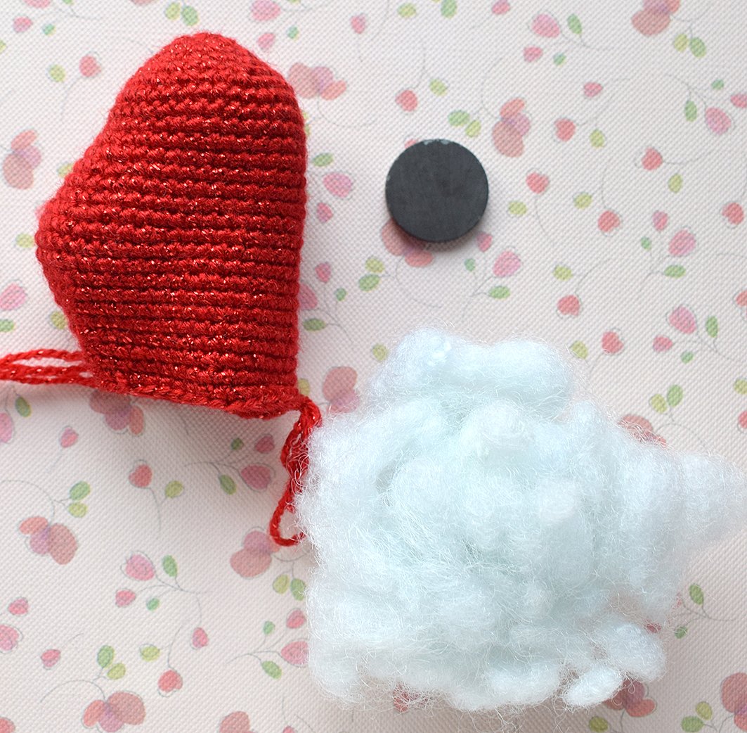 Create Charming Crocheted Half Hearts: A Step-by-Step Guide for Beginners