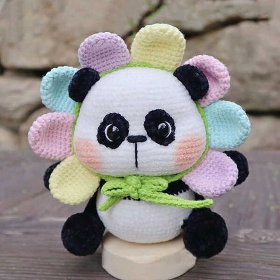 Crochet Petal Panda Crochet Pattern