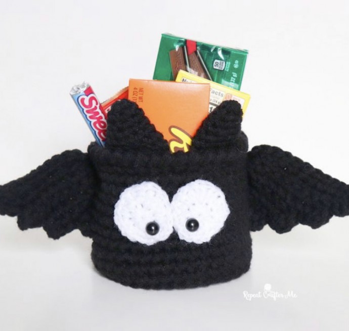 Enhance Your Space with the Stylish and Functional Crochet Bat Basket Enhance Your Space with the Stylish and Functional Crochet Bat Basket