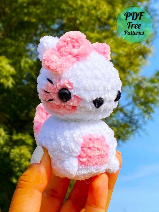 Crochet Plush Little Kitty Amigurumi