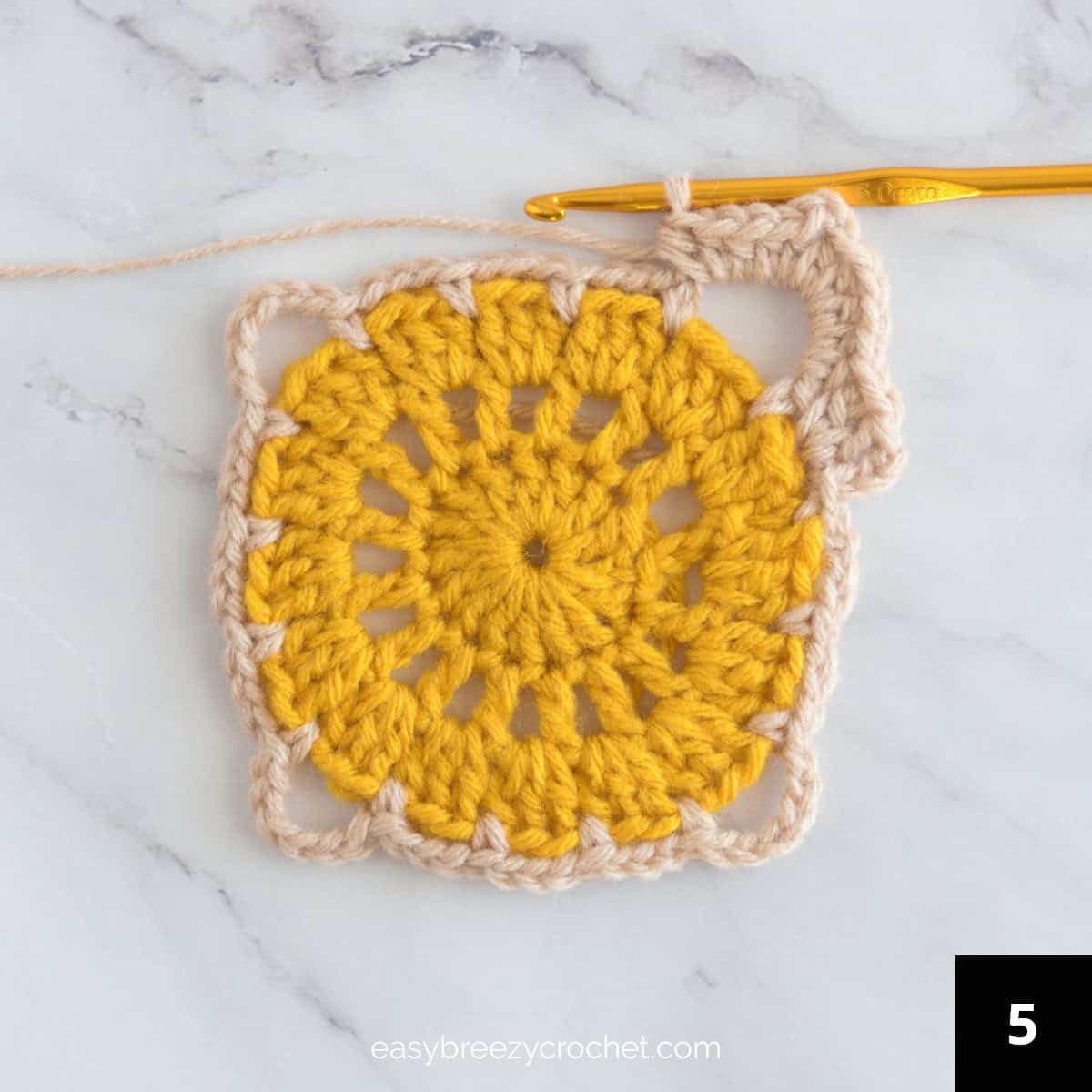 Create Your Own Crochet Circle Granny Square: A Complete Guide for Beginners and Experts