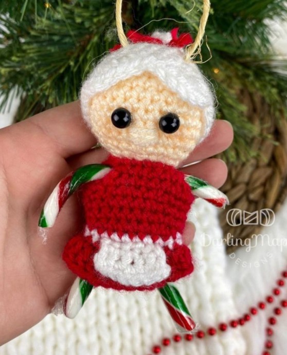 Crochet Mrs. Claus Candy Cane Ornament