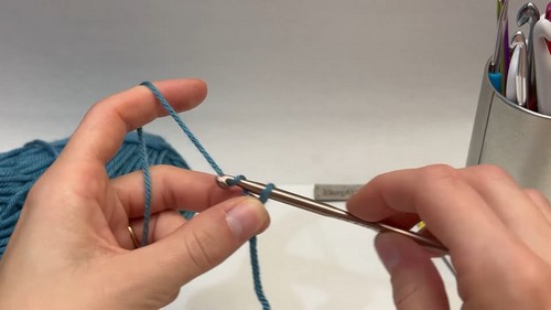 Mastering the Crochet Peacock Stitch: A Step-by-Step Guide to Create Stunning Pieces