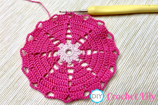 Create a Stunning Crochet Doily with Intricate Heart Designs for Your Home Decor
