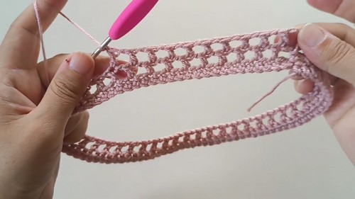 Crochet Mesh Headband: The Perfect Accessory to Elevate Your Style and Hairdo