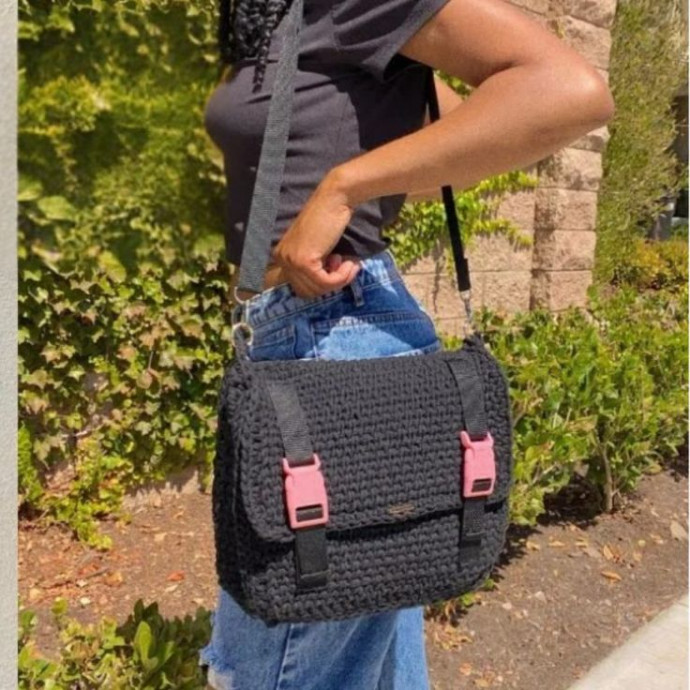 Crochet Messenger Bag