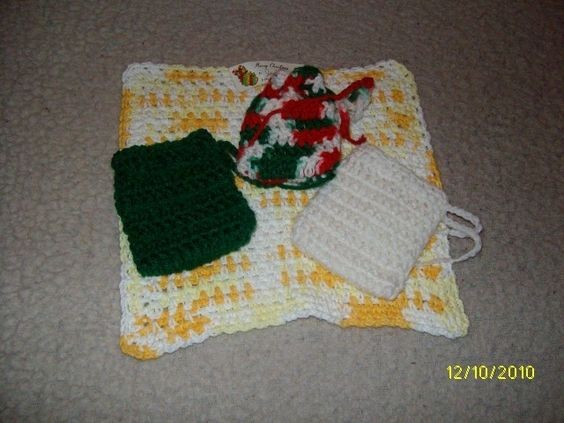 Create Handmade Crochet Gift Bags for Every Occasion with Easy Patterns Create Handmade Crochet Gift Bags for Every Occasion with Easy Patterns