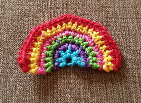 Create a Charming Crocheted Rainbow: A Delightful DIY Project for Your Home Create a Charming Crocheted Rainbow: A Delightful DIY Project for Your Home