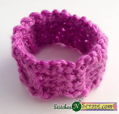 Create Your Own Stunning Crochet Bow-Tie Bracelet: A Step-by-Step Guide