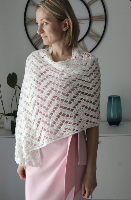 Beautiful Verglas Shawl