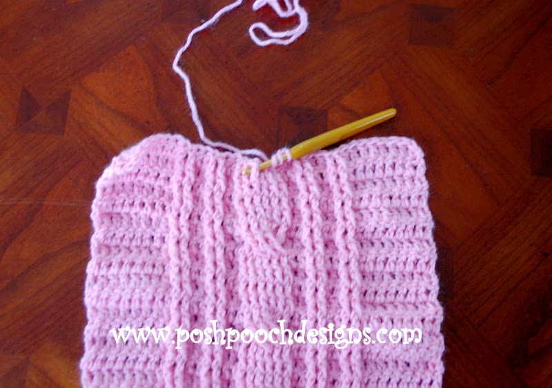 Crochet Cable Stitch Square Hat With Pom Poms &ndash; A Cozy and Stylish Accessory for Chilly Weather