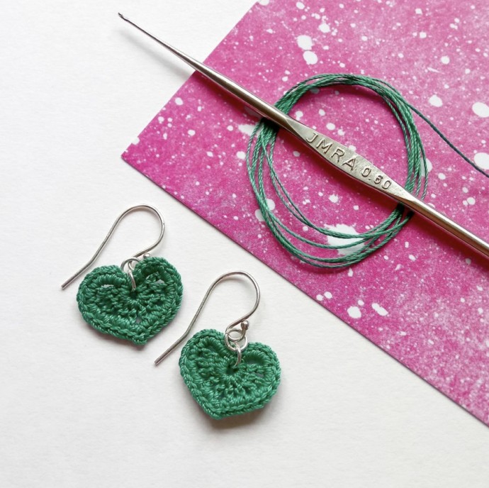 Micro Heart Earrings