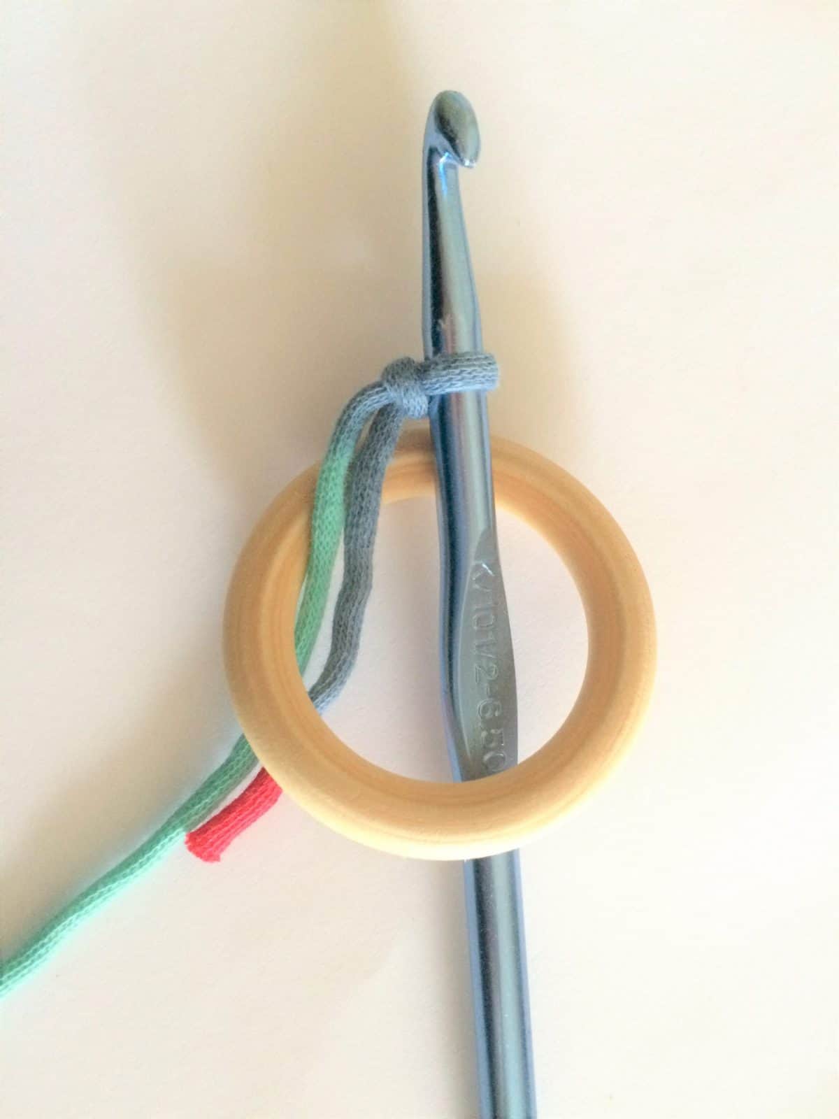 Create Adorable Crochet Teether: A Step-by-Step Guide for Stylish and Safe Baby Soothers