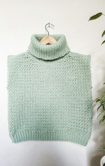 Discover the Versatility of the Turtleneck Sweater Vest: Materials and Styling Tips