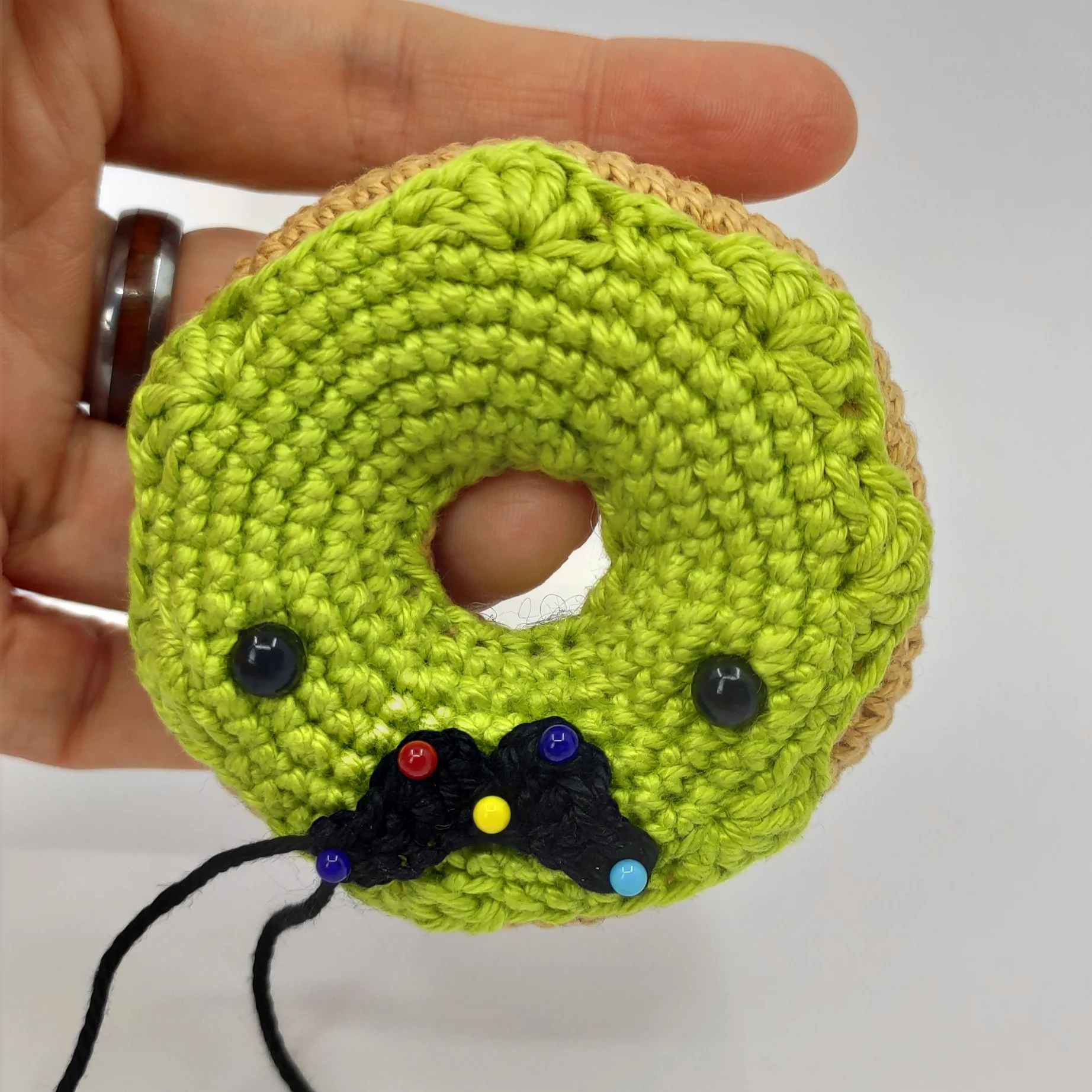 How to Crochet Adorable Donut Amigurumi &ndash; Step-by-Step Guide for Beginners and Craft Enthusiasts