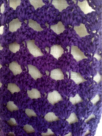 Create a Cozy Crochet Shelled Cowl: Step-by-Step Guide for Warm Winter Fashion