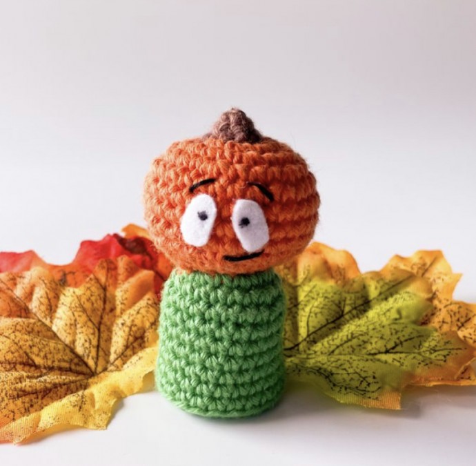 Pumpkin Crochet Amigurumi (Free Pattern)