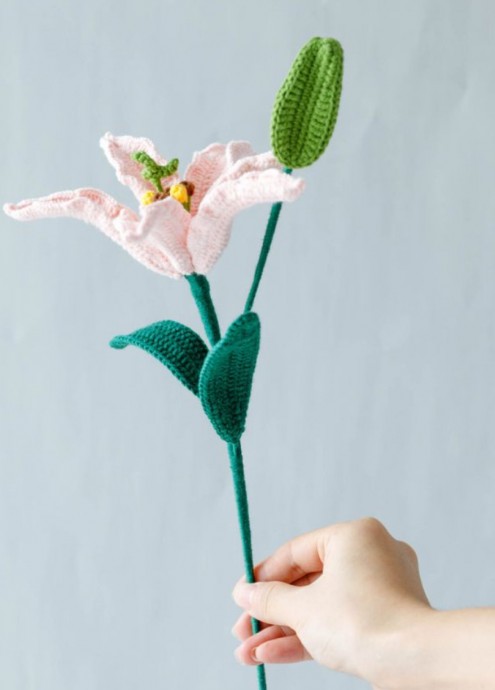 Crochet Lily Flower
