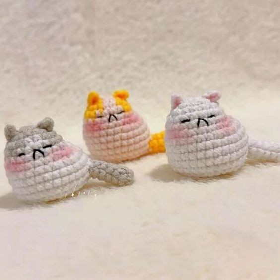 Crochet Arrogant Cat