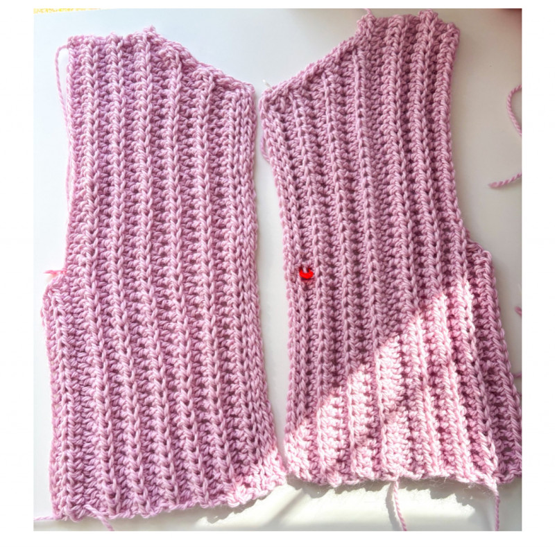 Crochet Simple V-neck Vest - A Stylish and Easy Project for All Skill Levels