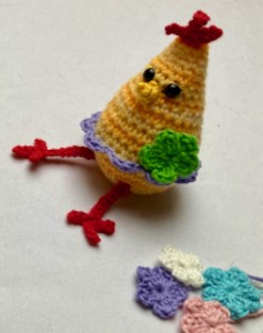 Create Adorable Cherful Colorful Spring Chickens for Easter with This Easy Crochet Pattern