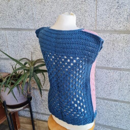 Create Your Own Cozy Crochet Granny Square Vest: A Step-by-Step Guide