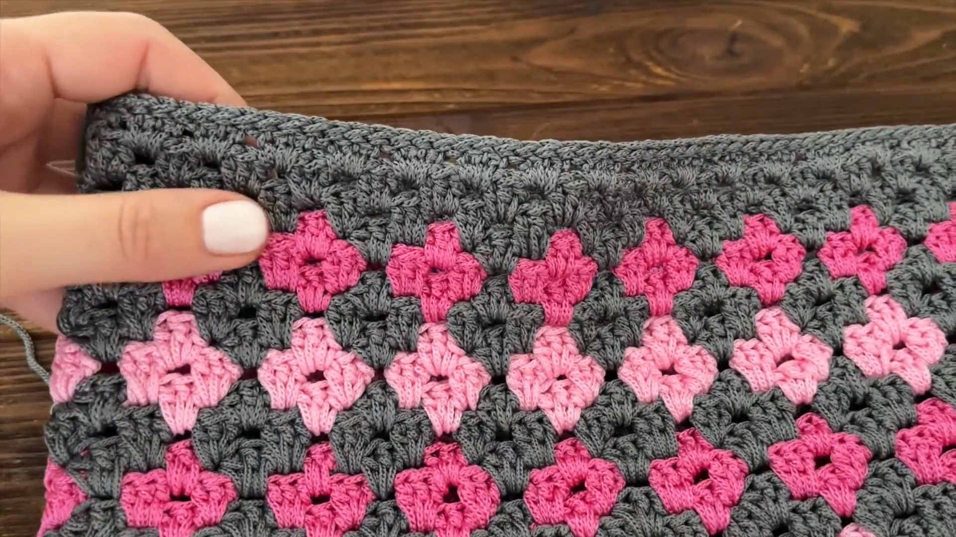 Create Your Own Crochet Laptop Sleeve: A Cute and Cozy DIY Project