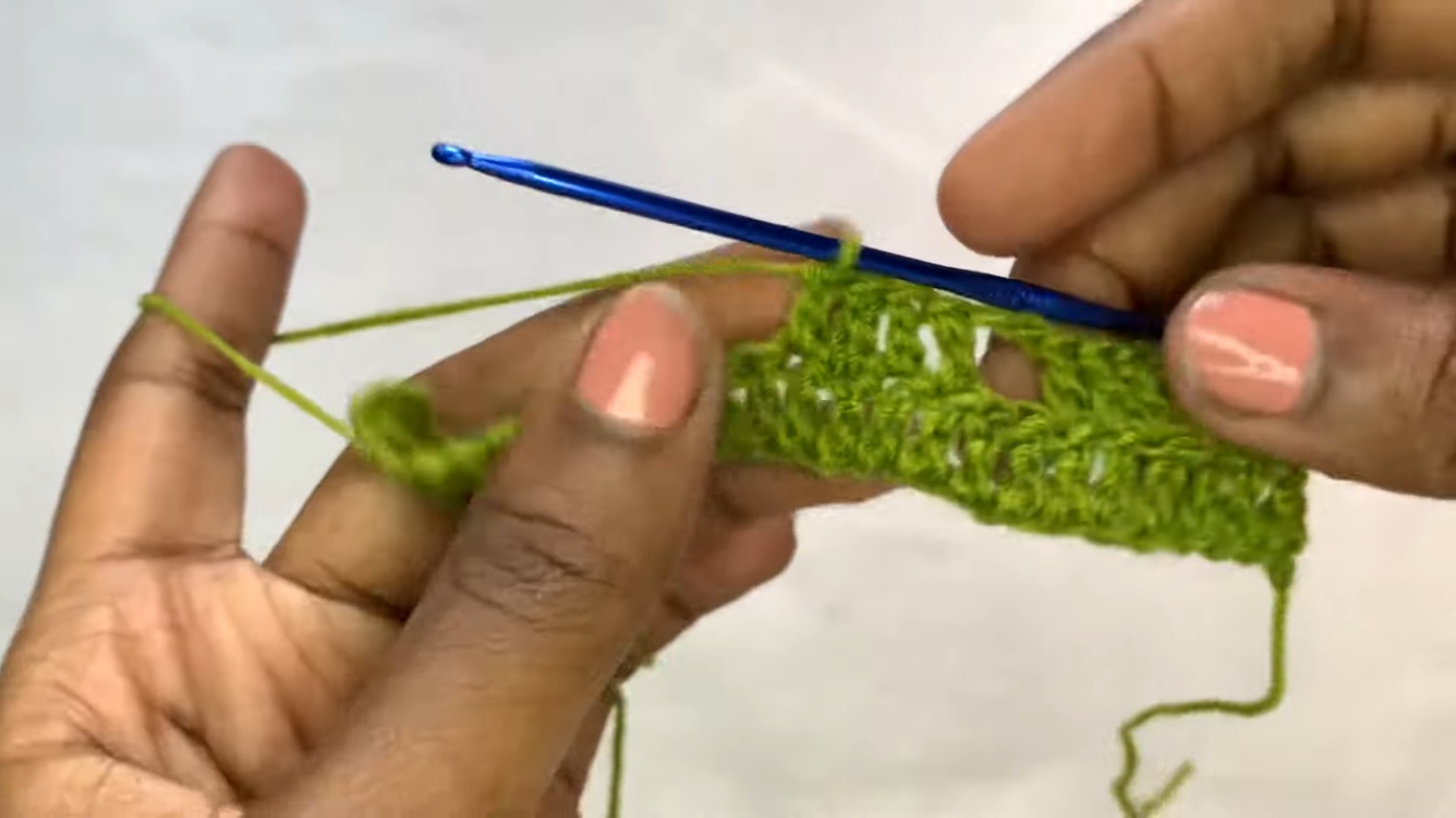 Create Your Own Crochet Flowery Mesh Vest: A Stylish Layering Piece
