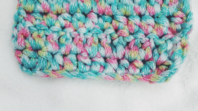 Create a Cozy Crochet Fringe Infinity Scarf - Stylish Patterns and Materials Guide