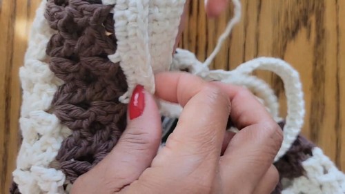 Create Your Own Crochet Color Pop Tote Bag - A Vibrant and Fun Accessory for Any Occasion