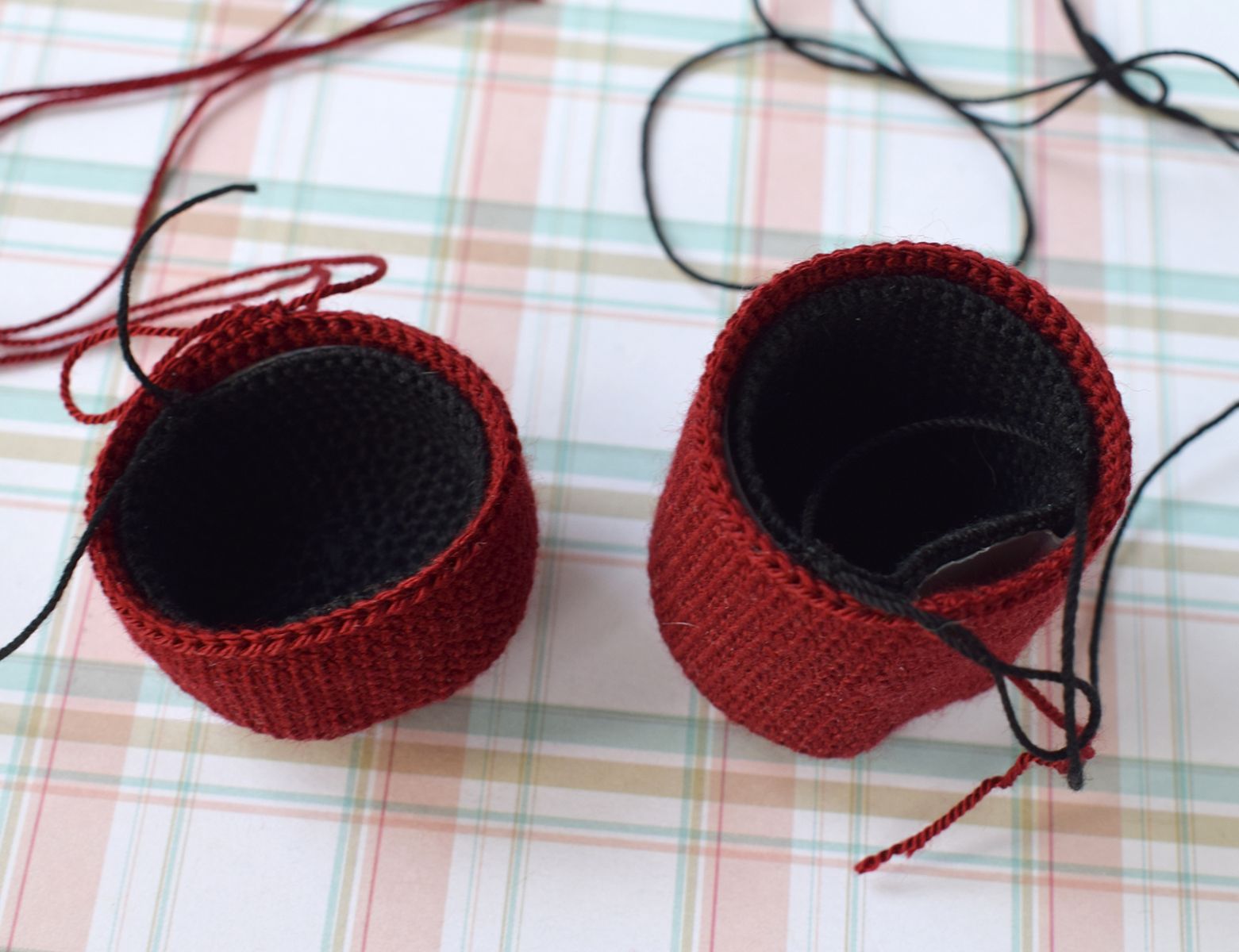 How to Create a Delightful Crochet Freak Pin Cushion Amigurumi: A Step-by-Step Guide