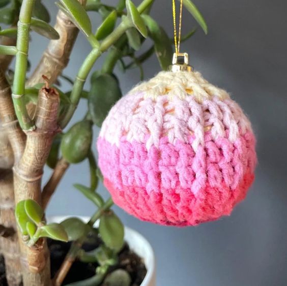 Create Adorable Baubles: A Delightful Crocheting Guide for All Skill Levels Create Adorable Baubles: A Delightful Crocheting Guide for All Skill Levels