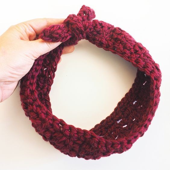 Stylish Handmade Crochet Headband for Autumn | Easy DIY Craft Stylish Handmade Crochet Headband for Autumn | Easy DIY Craft