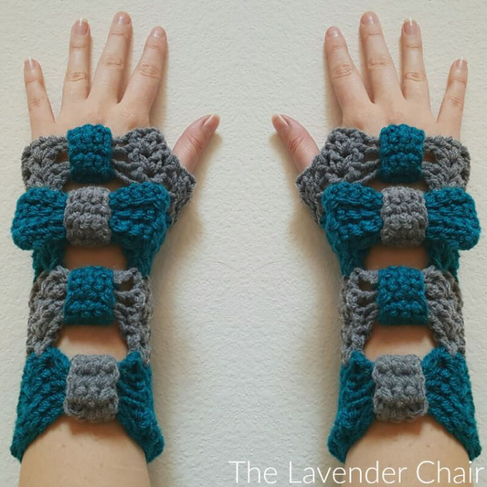 Crochet Cinched Bow Fingerless Gloves