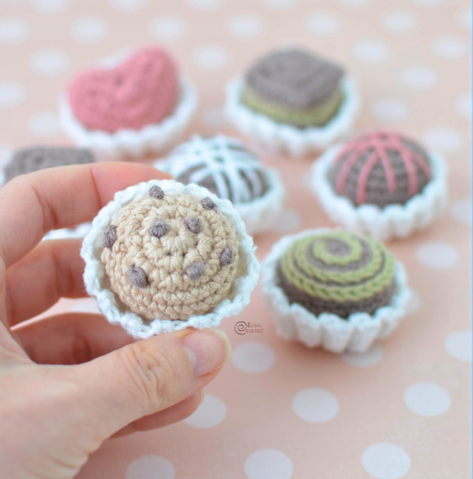 Create Your Own Crochet Valentine Chocolate: A Heartfelt Gift for Loved Ones Create Your Own Crochet Valentine Chocolate: A Heartfelt Gift for Loved Ones