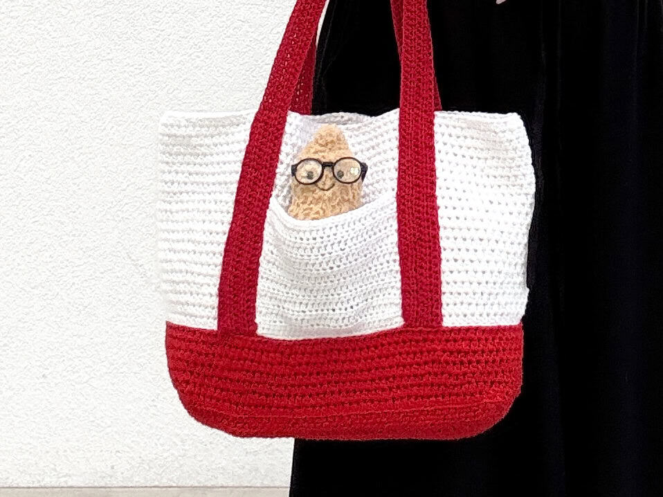 Create Your Own Crochet Everyday Tote Bag: A Stylish and Functional Accessory for Any Occasion