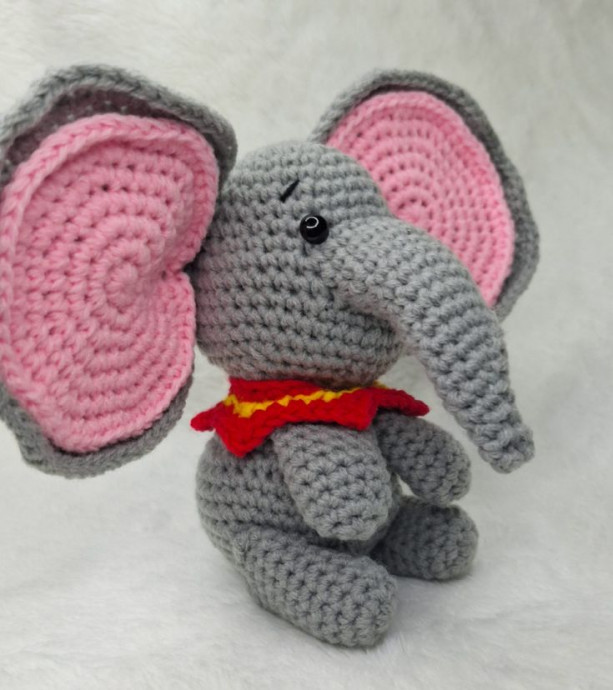 Crochet Dumbo The Elephant Crochet Dumbo The Elephant