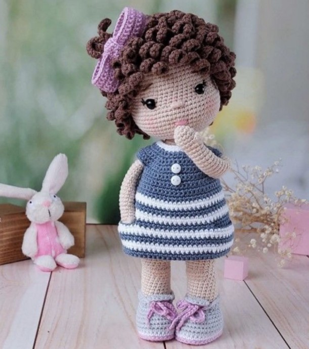 Crochet Amigurumi Kira Doll