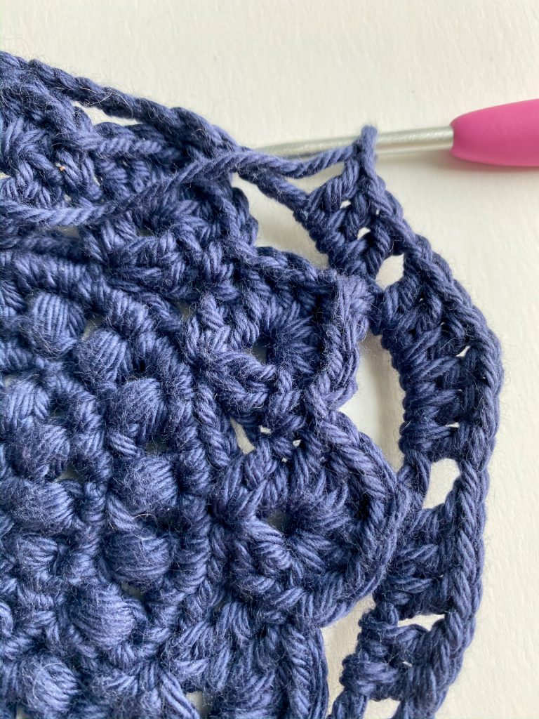 Create Your Own Crochet Spring Mandala Crossbody Bag for a Stylish Spring Look
