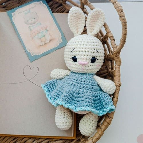 Create a Charming Crochet Little Bunny Amigurumi in a Blue Dress: A Step-by-Step Guide