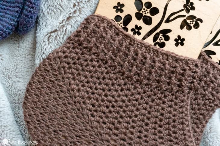 Cozy and Trendy Crochet Spike Socks: The Ultimate Guide to Making Your Own